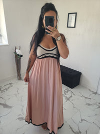 Robe crochet Tania rose