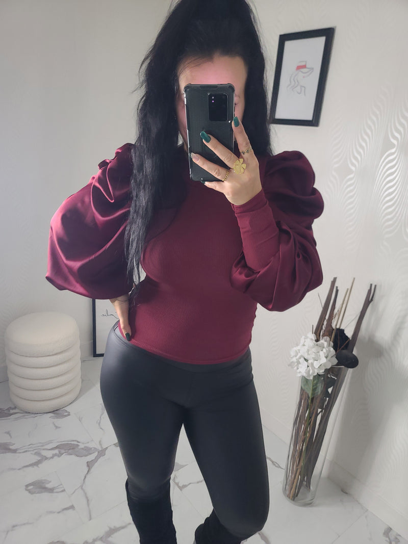 Top AYO burgundy