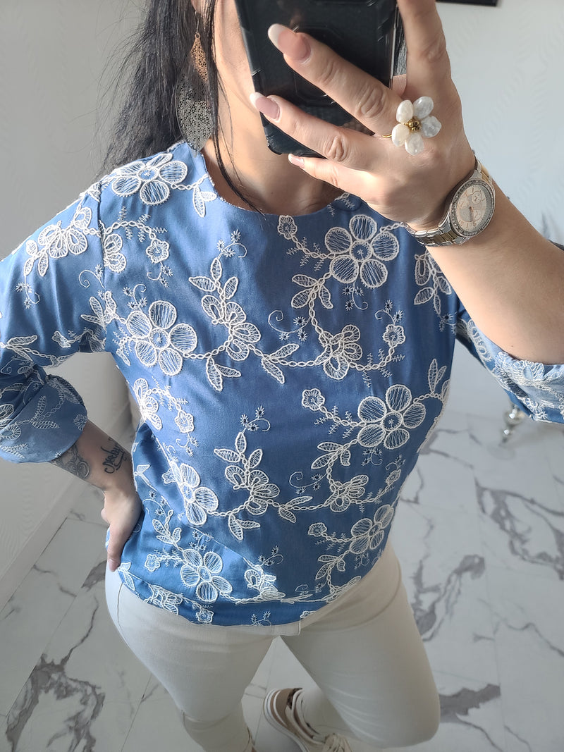 Blouse brodée EVE
