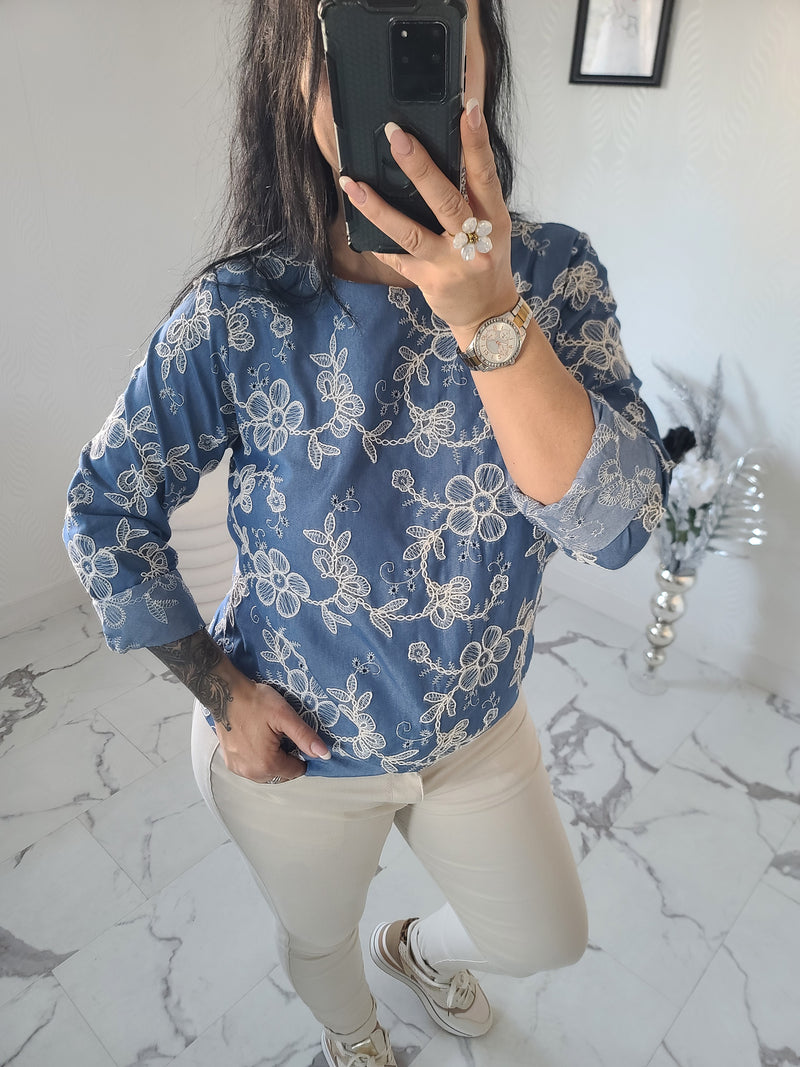 Blouse brodée EVE