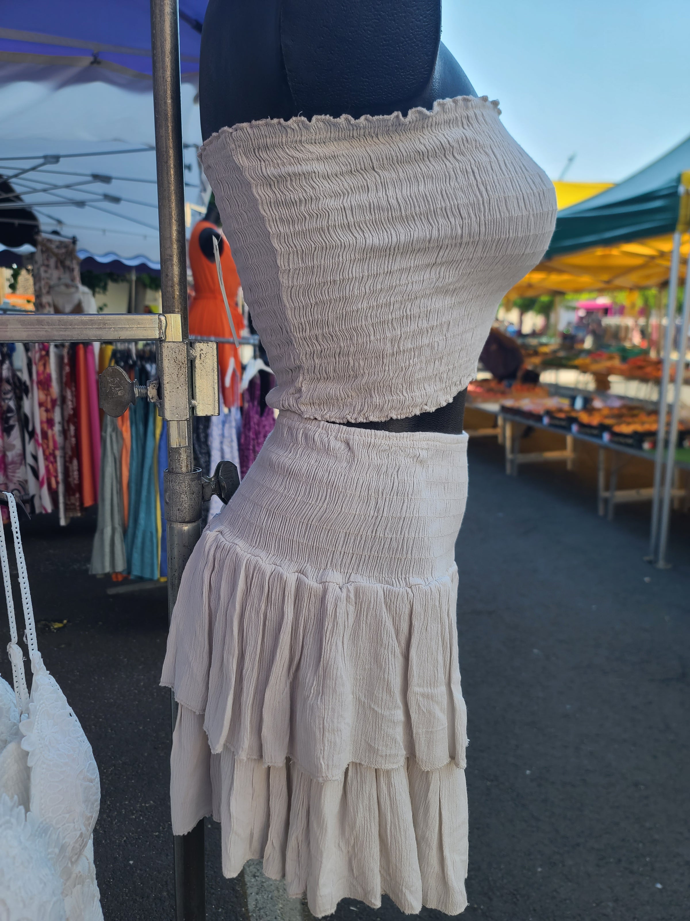 Ensemble bandeau + jupe/short LEO beige