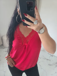 Débardeurs en dentelle LISE rouge