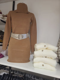 Robe pull AVA