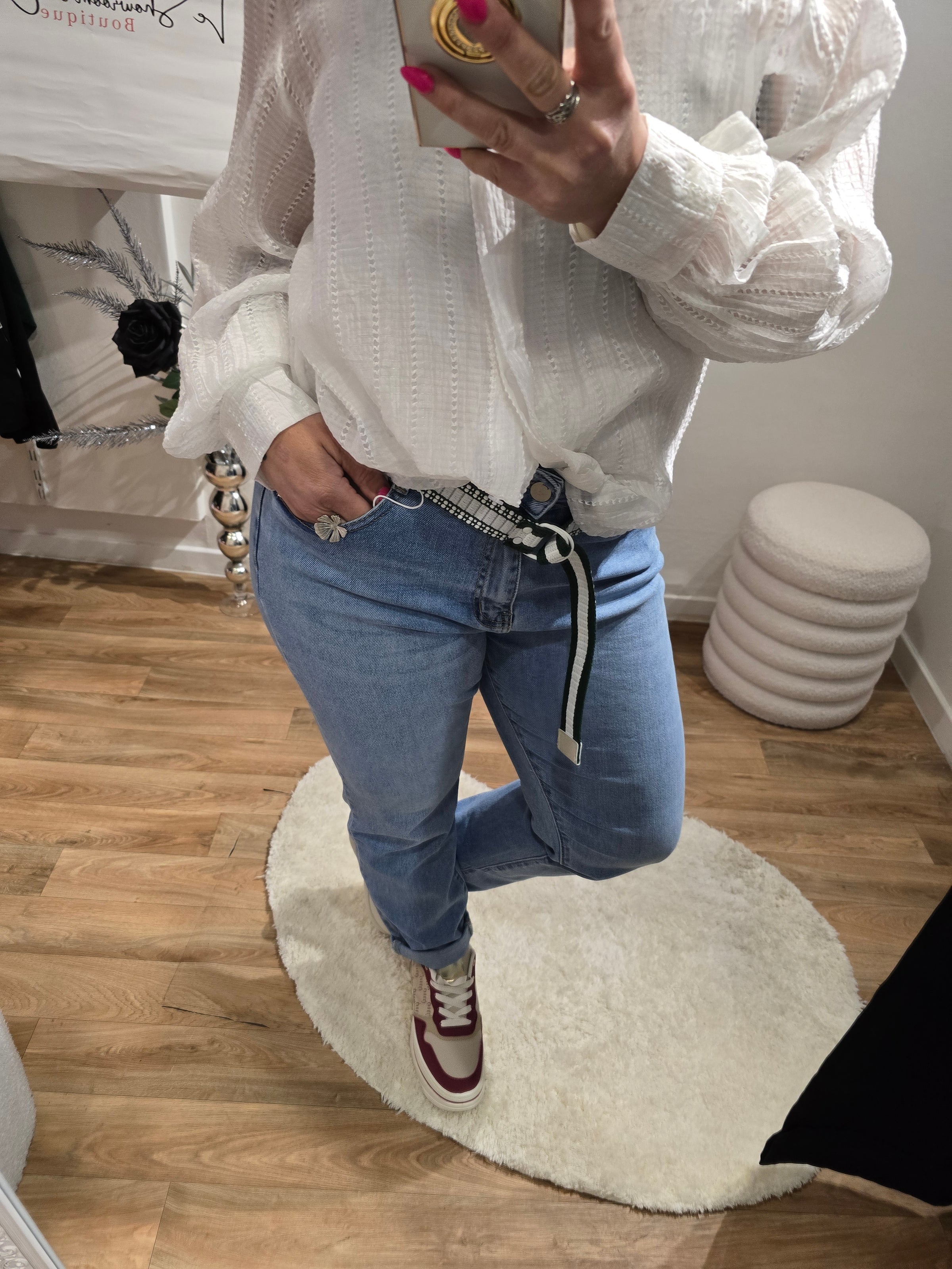 Jean mom STANLEY avec ceinture