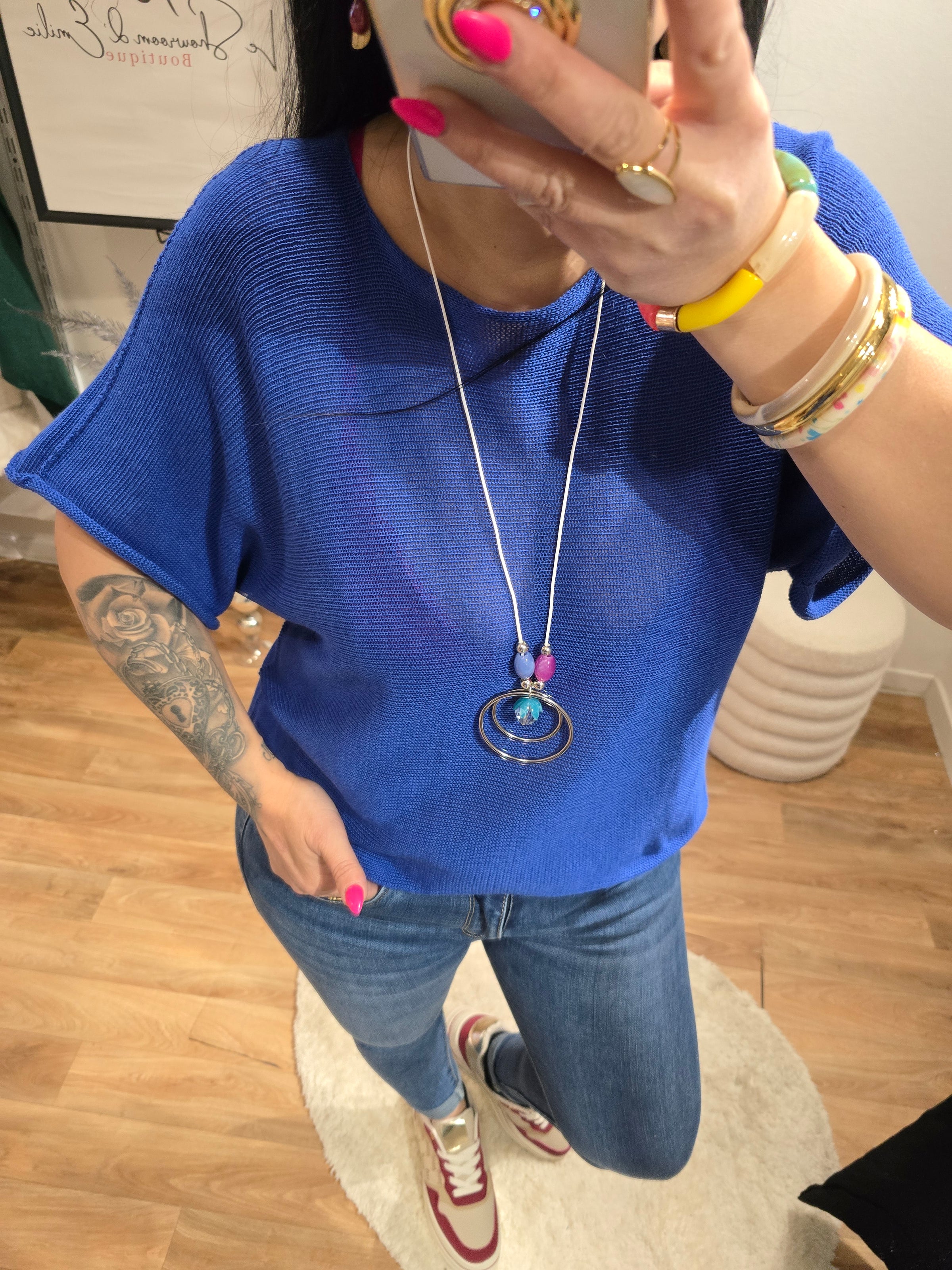 Top MIYA bleu roi + collier