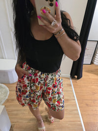 Short HANAÉ